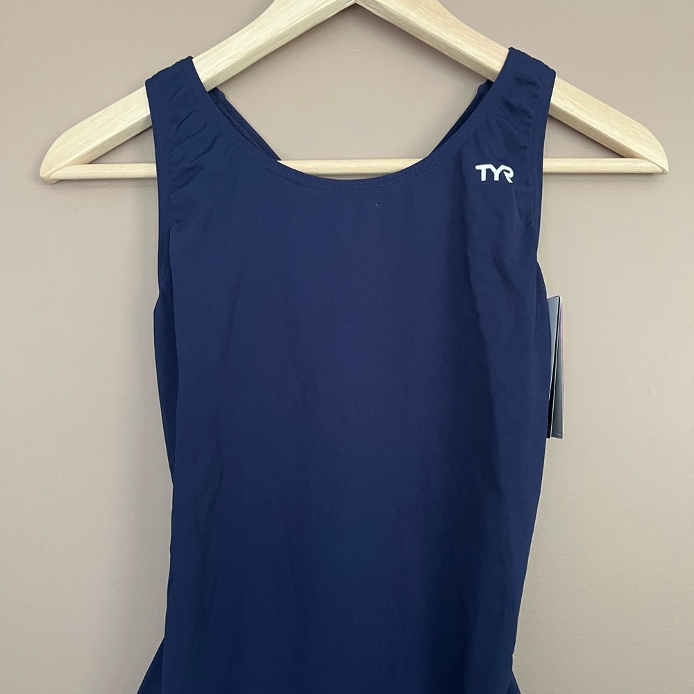 {TYR} Durafast MaxFit Performance One Piece Swimsuit in Navy - Womens 38 (XL) - Picture 2 of 12